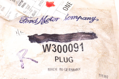 New OEM Ford 2003-2004 Excursion F-Series Super Duty 6.0L Diesel Plug NOS