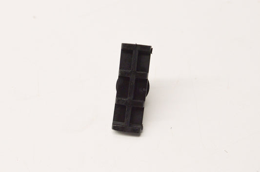 New OEM Ford F6DZ5410182AA Retainer NOS