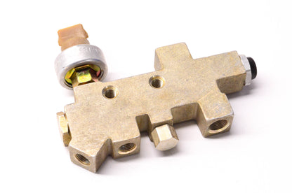 New OEM Ford F5AC-2B091-DB Proportioning Valve NOS