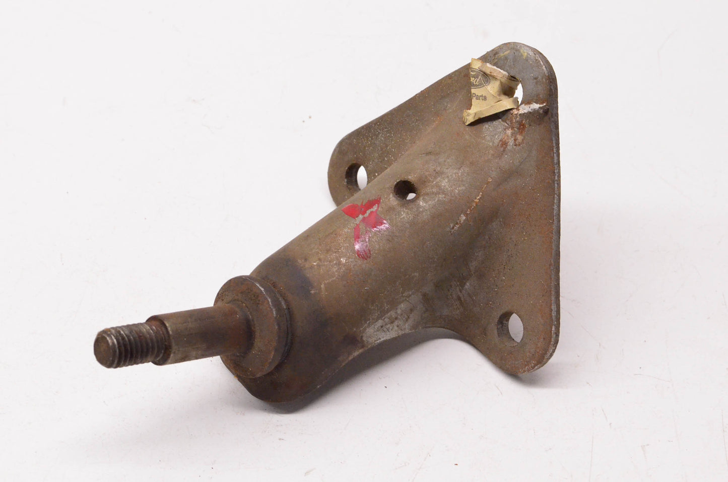 New OEM Ford D3TZ-18169-B 1973-1979 F-250 4x4 Rear Shock Bracket NOS