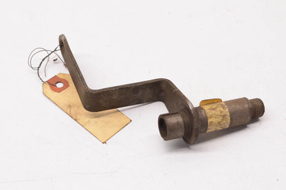 New OEM Ford C5TZ-7A256-B, C5TZ-7A256-D Transmission Lever NOS