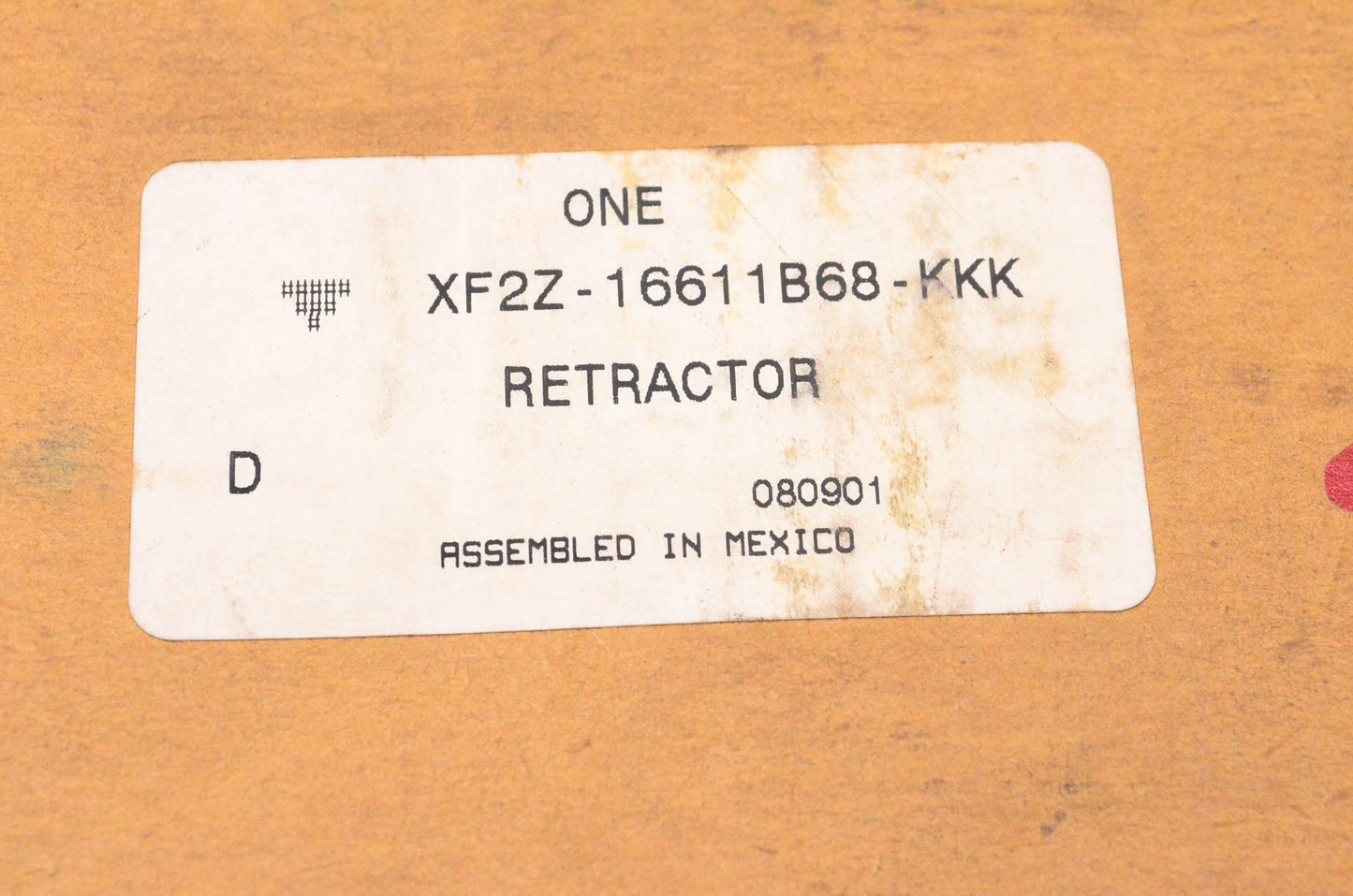 New OEM Ford 1999-2000 Windstar Seat Belt Retractor Assembly NOS