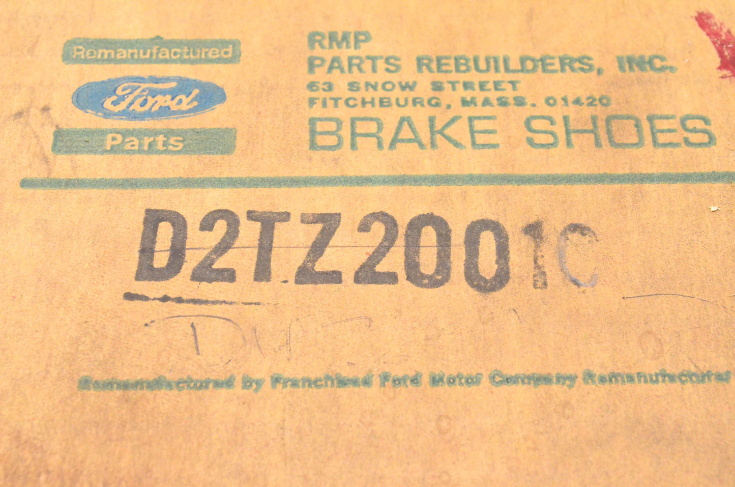 New OEM Ford D2TZ-2001-C Remanufactured 1973-1974 E200 Front Brake Shoes NOS