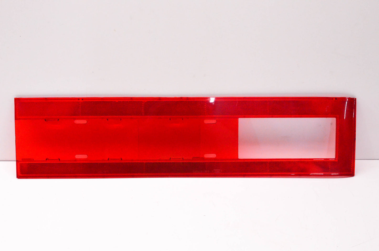 New OEM Ford D5AZ-13A568-B 1975-1978 Galaxie Rear Tail Light Reflector Lens NOS