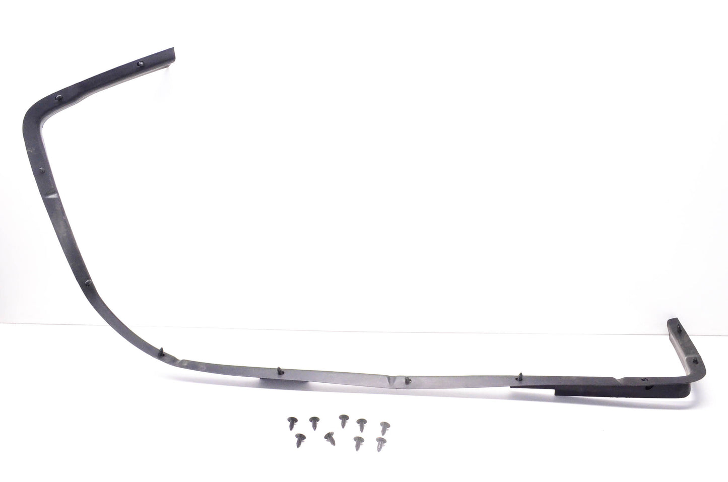 New OEM Ford E9TZ-17E902-A 1989-1990 Bronco II Deflector Molding NOS