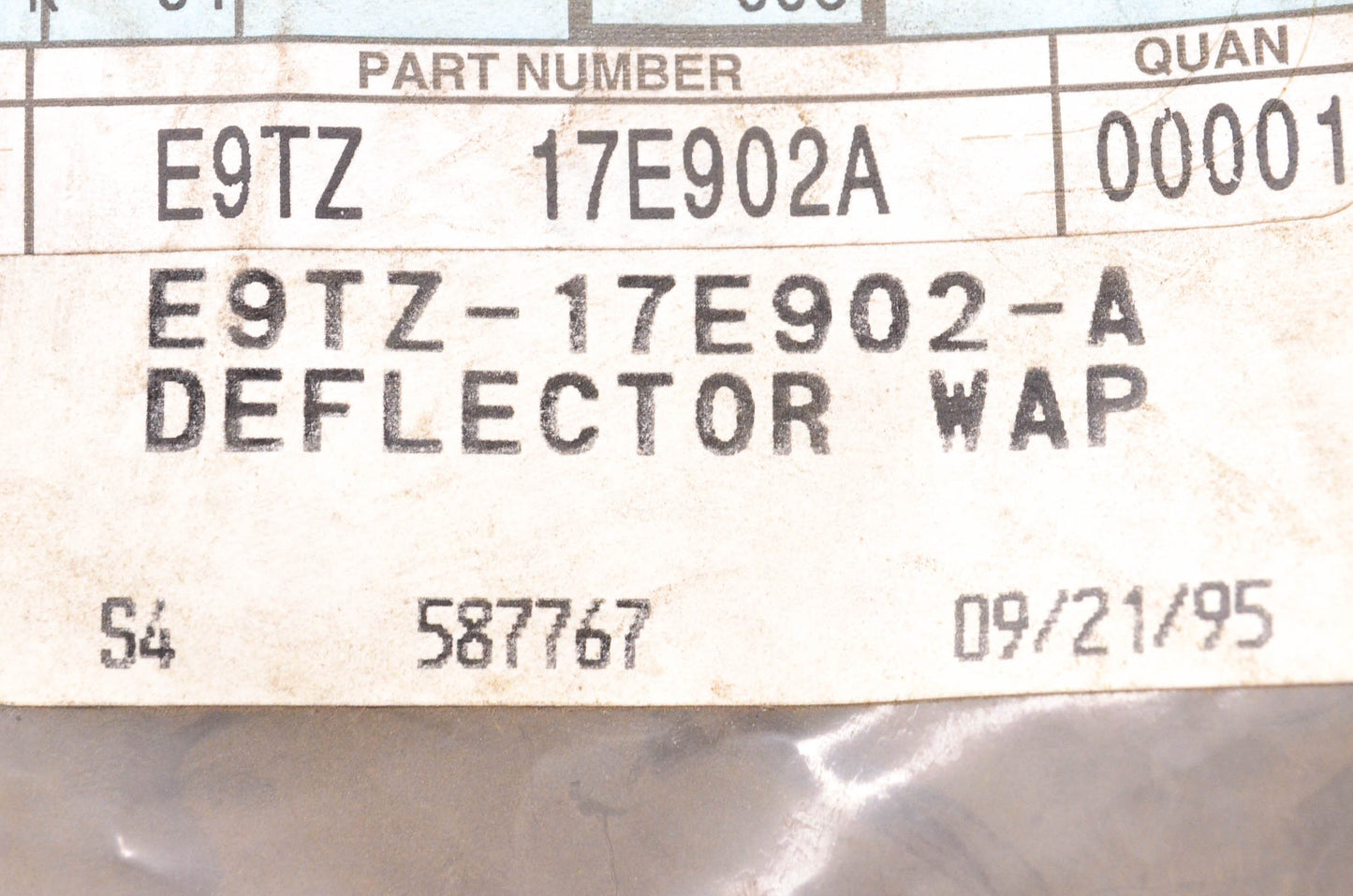 New OEM Ford E9TZ-17E902-A 1989-1990 Bronco II Deflector Molding NOS