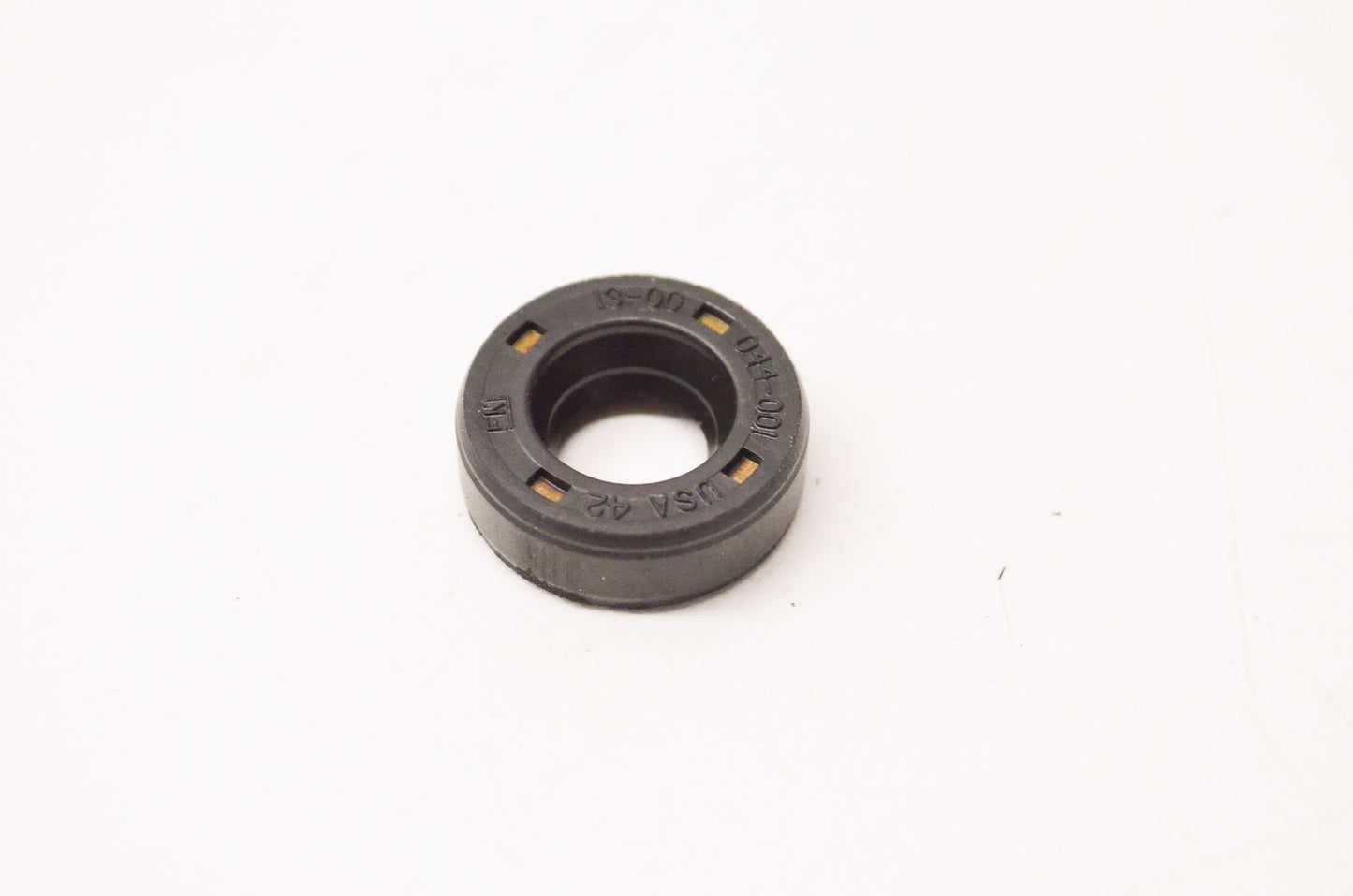 New OEM Ford E6TZ7B216A Oil Seal NOS