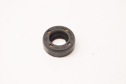New OEM Ford E6TZ7B216A Oil Seal NOS