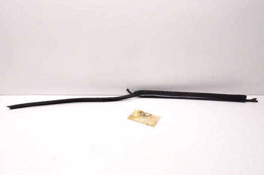 New OEM Ford E2GZ-6751726-B Molding W/ Install Hardware NOS