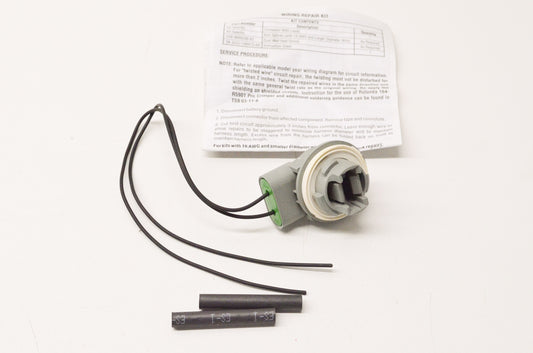 New OEM Ford WPT-658, 3U2Z14S411ZGA Wiring Pigtail Kit NOS