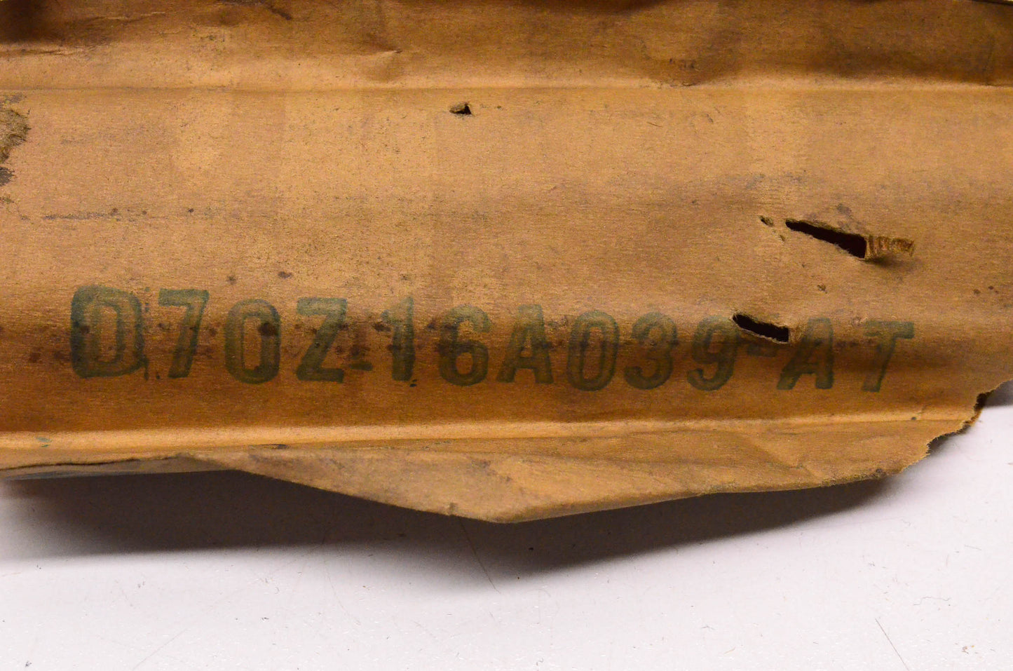 New OEM Ford D70Z-16A039-AT Molding NOS