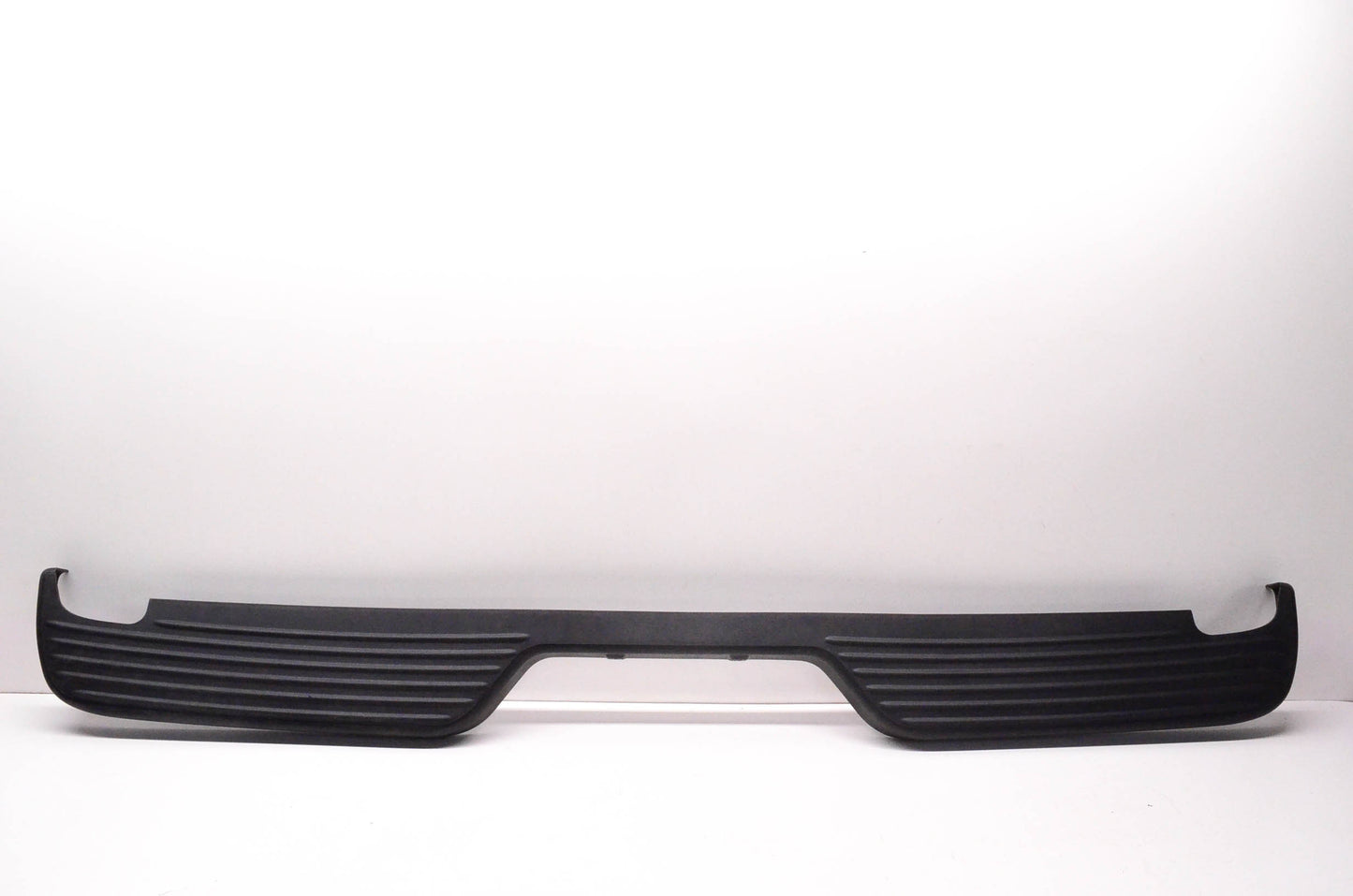 New OEM Ford XL1Z-17B807-AAB Bumper Step Cover NOS
