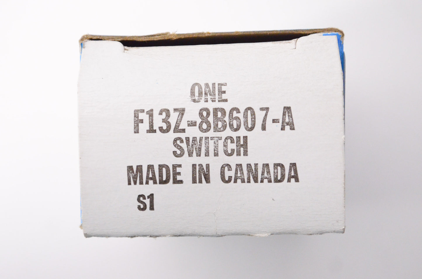 New OEM Ford F13Z8B607A Radiator Fan Switch NOS
