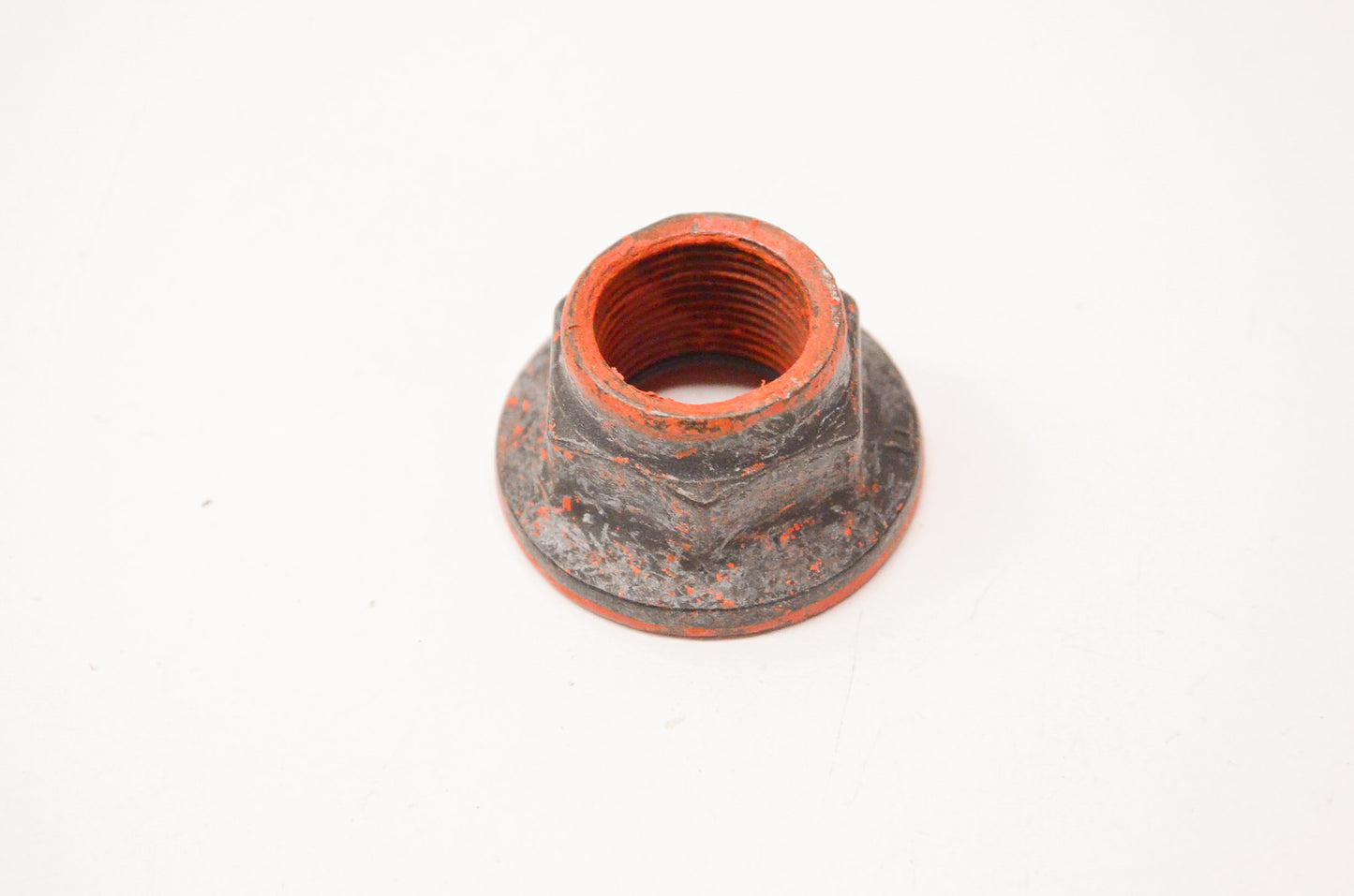 New OEM Ford 389546S100 Nut NOS