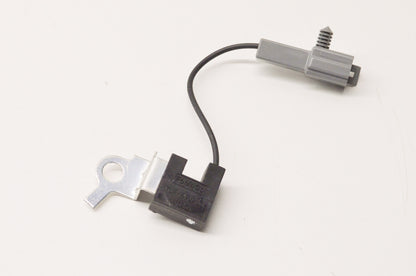 New OEM Ford YL1Z18801AA Capacitor NOS