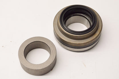 New OEM Ford D4AZ1225A Drive Axle Shaft Bearing NOS