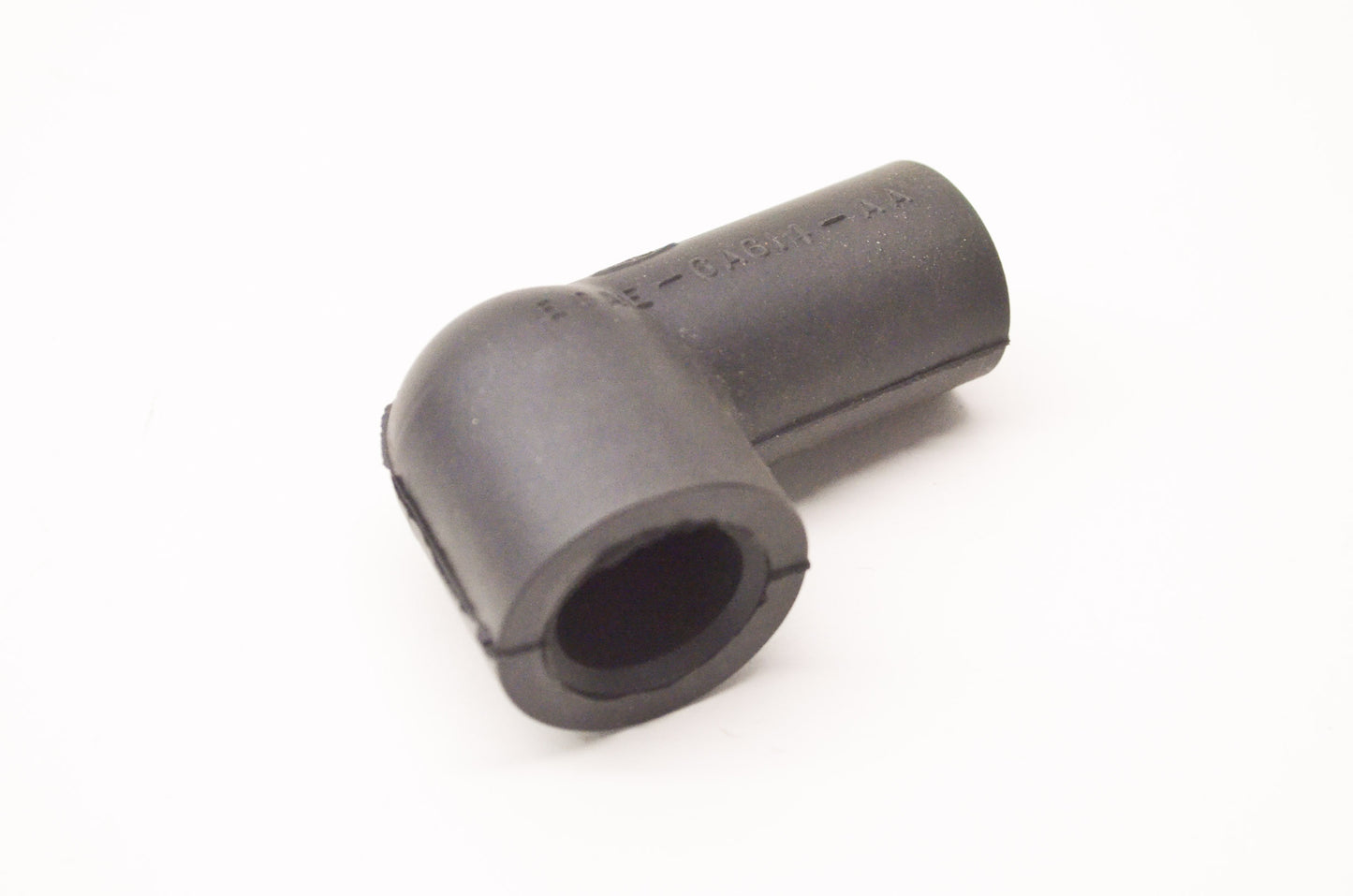 New OEM Ford E8AZ6A614A, E8AE6A614AA Connector Elbow NOS