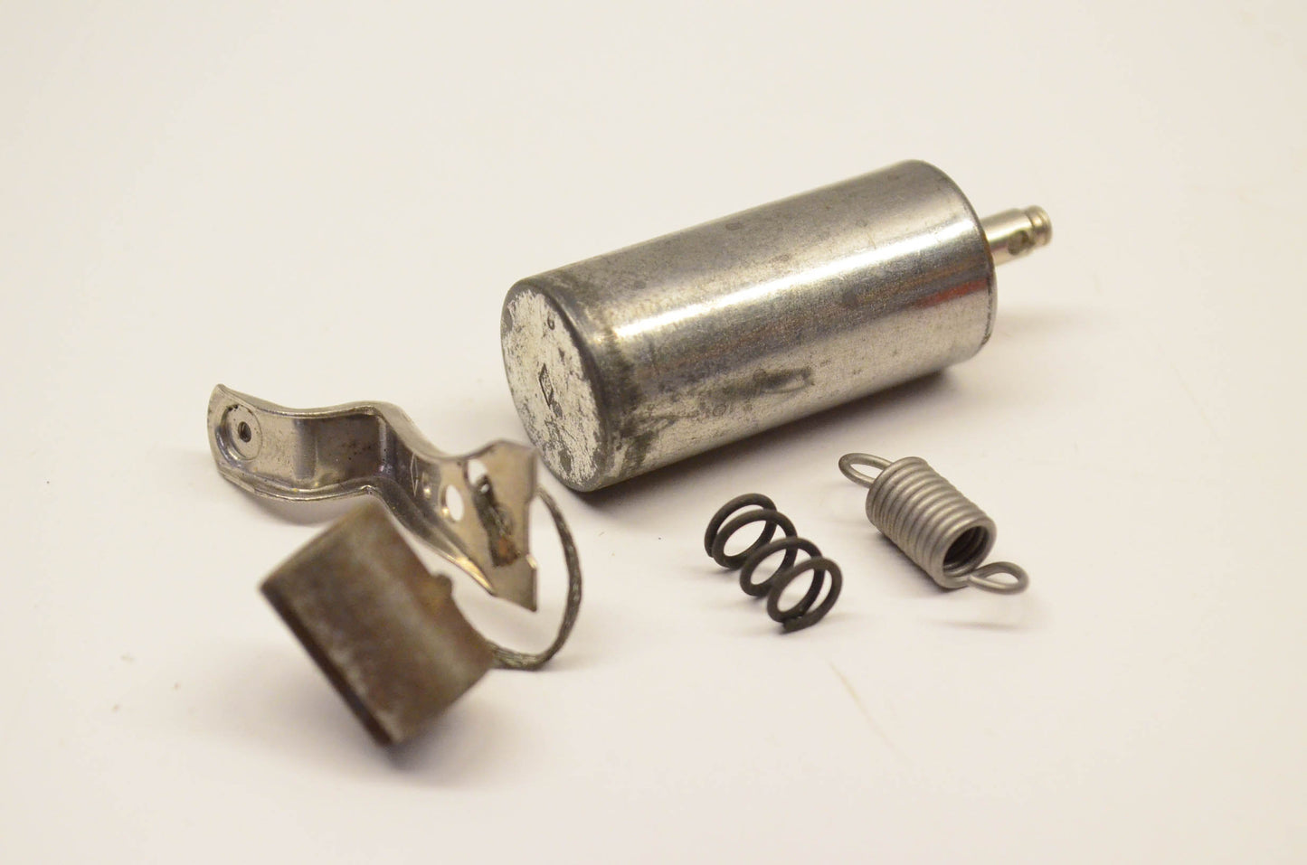 New OEM Briggs & Stratton 294628 Ignition Breaker Kit NOS