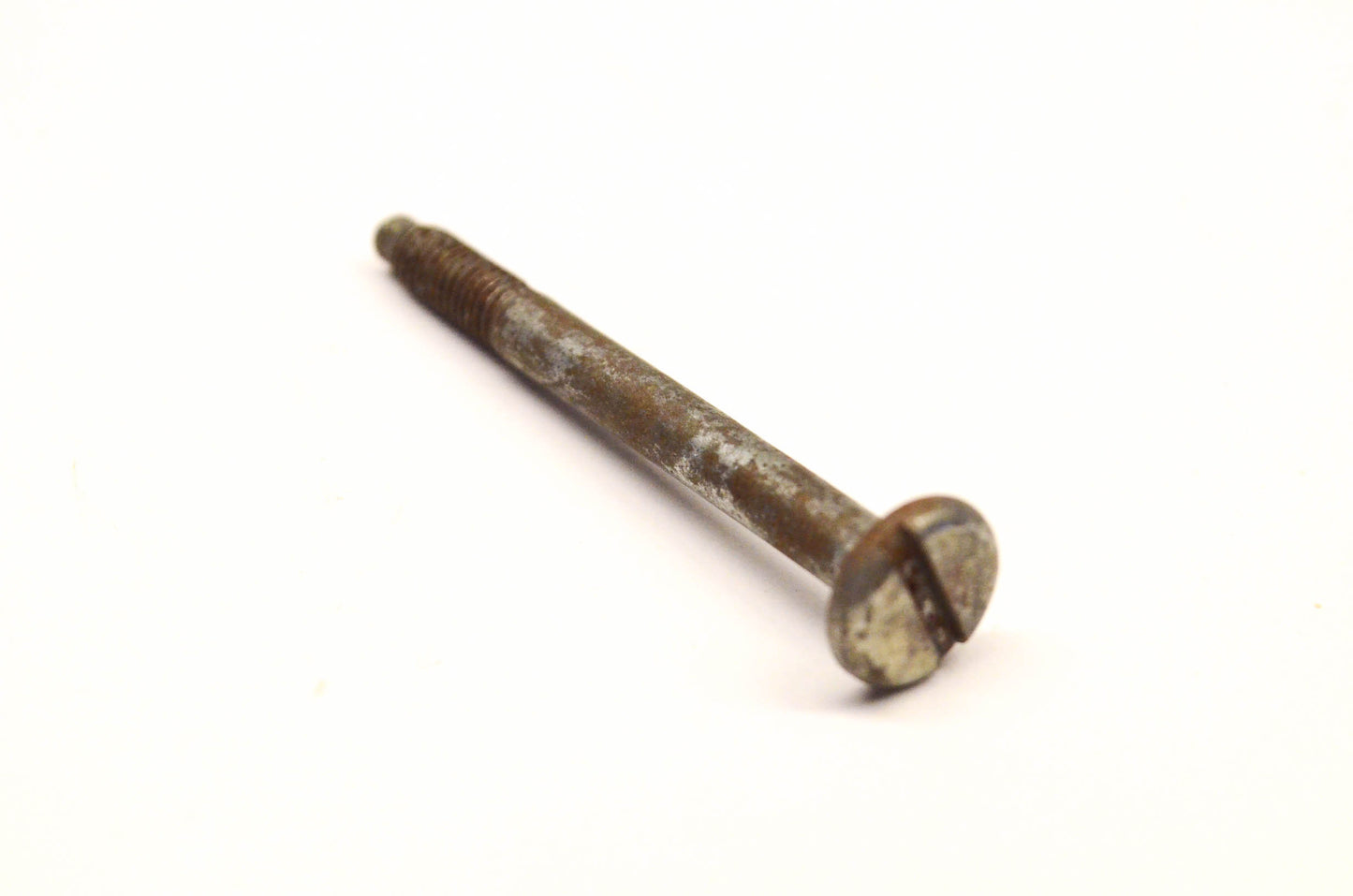 New OEM Briggs & Stratton 93322 Air Cleaner Screw NOS