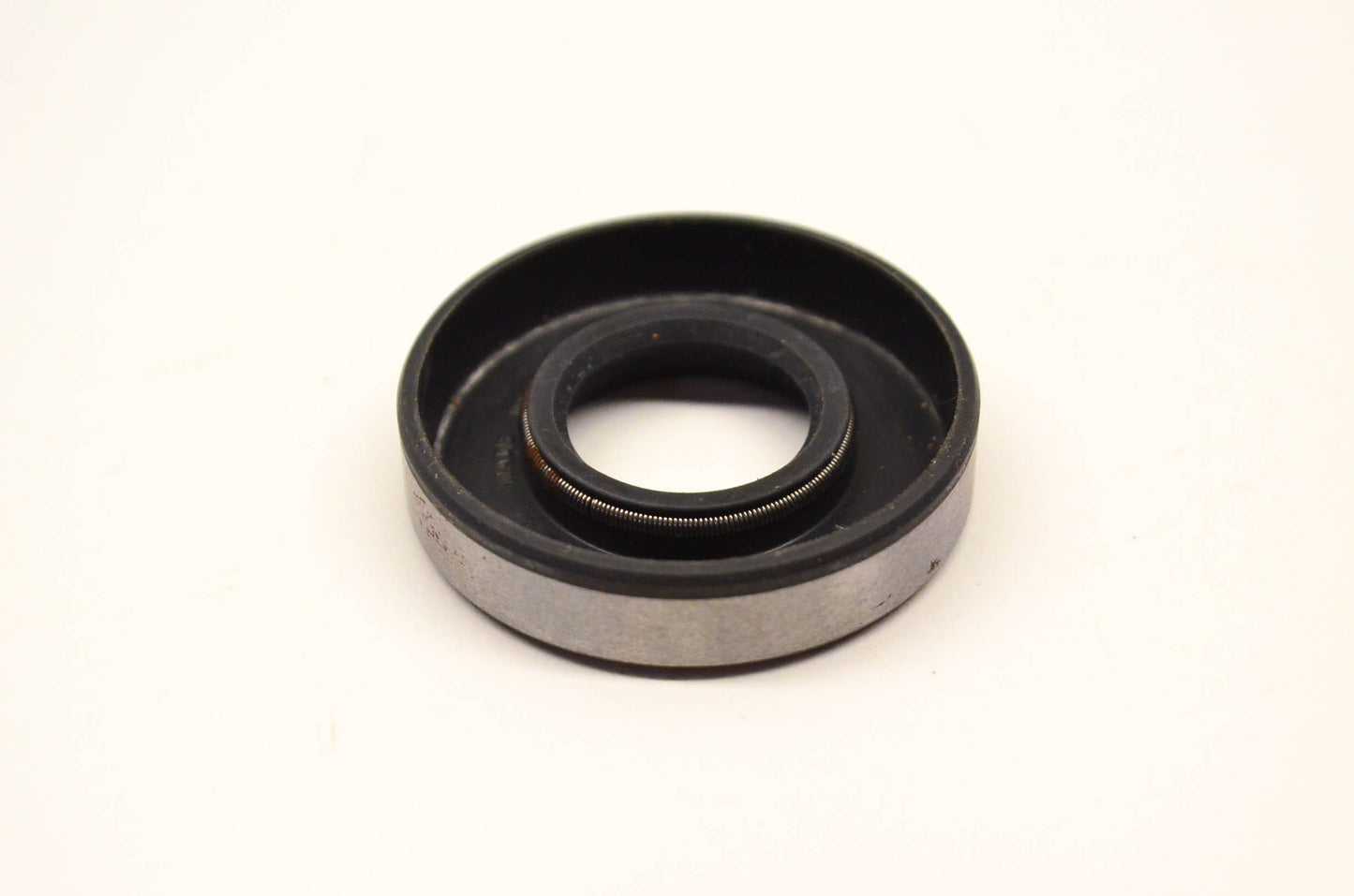 Tecumseh 788035 Oil Seal NOS