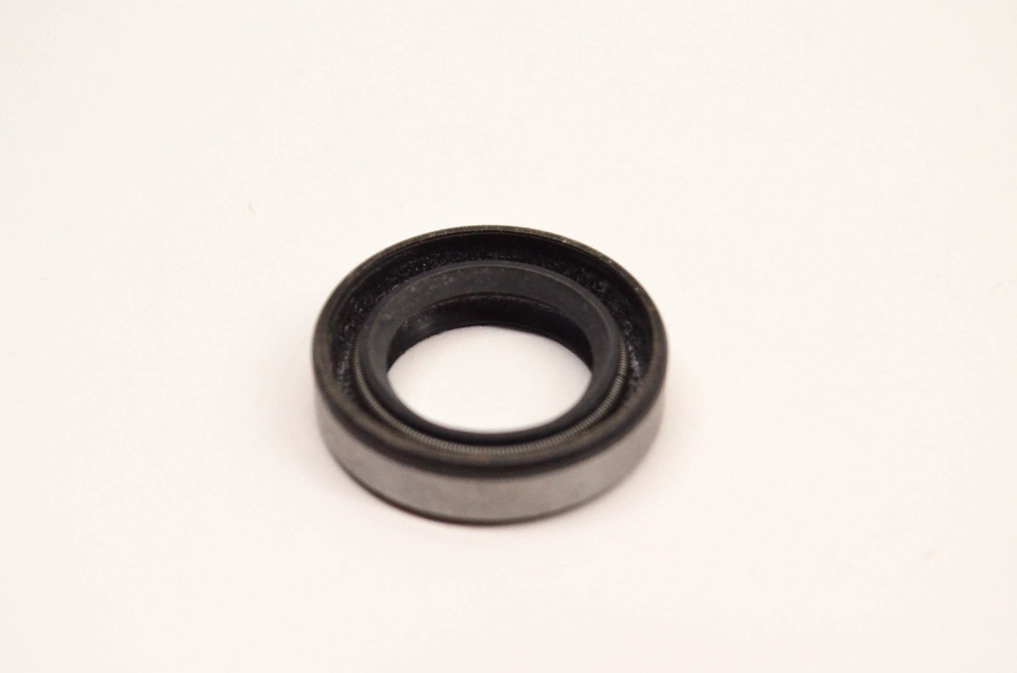 Tecumseh 788043 Oil Seal NOS