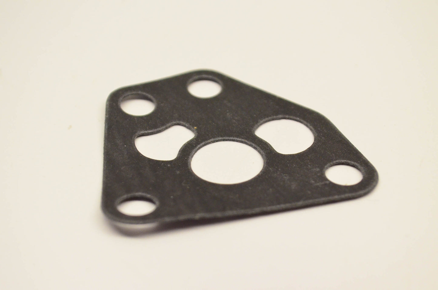 New OEM Yamaha 4BE-13329-00-00 Gasket NOS