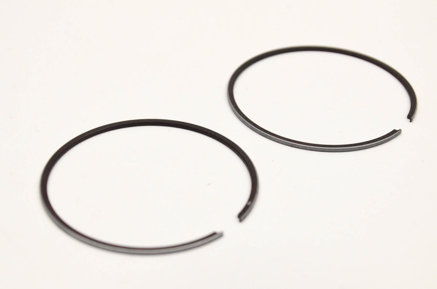 New OEM Yamaha 4V0-11601-00 Piston Ring Kit NOS