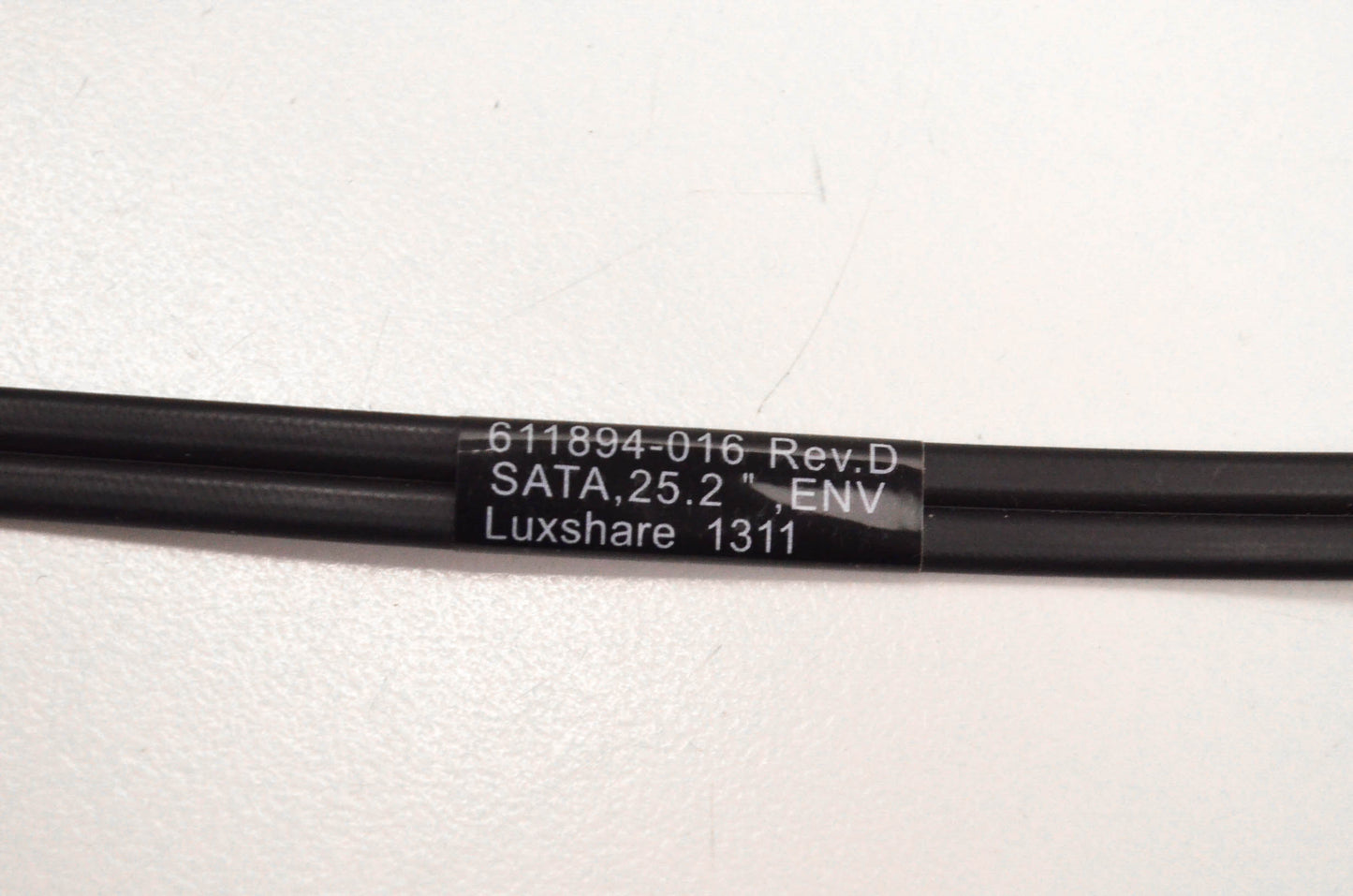 HP 611894-016, 1311, E321011 SATA 6GB/s 25.2 Inch Cable Qty 2