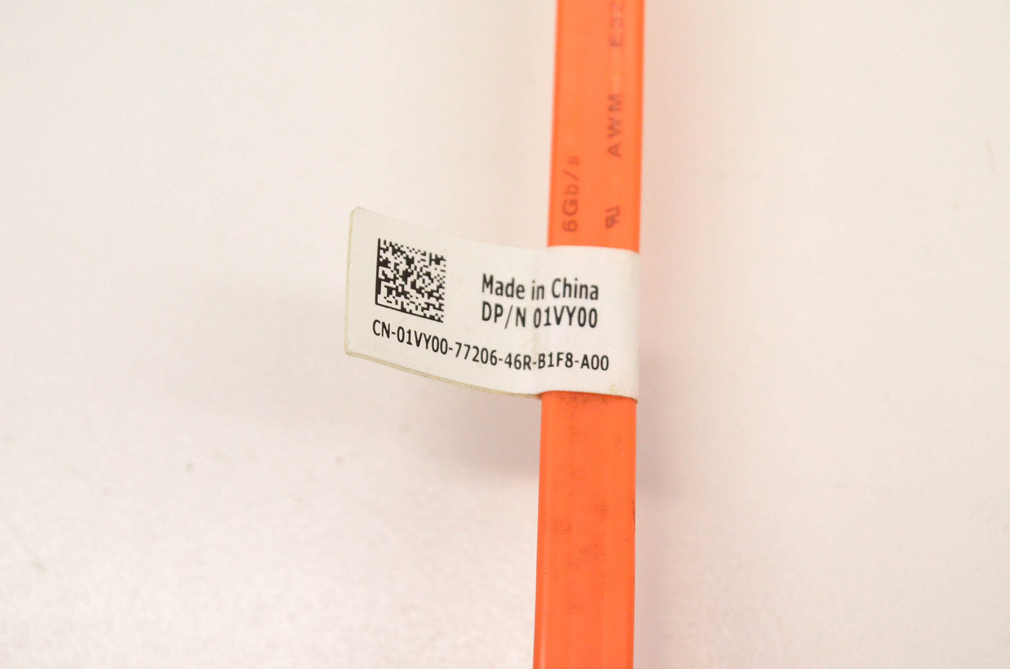 Dell 01VY00, 21149, E321011 SATA 6GB/s 17 Inch Cable