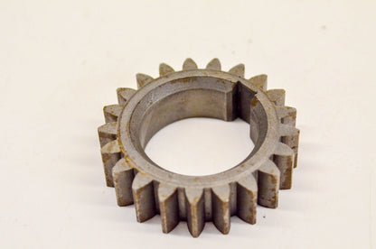 New OEM Briggs & Stratton 691805 Engine Timing Gear NOS