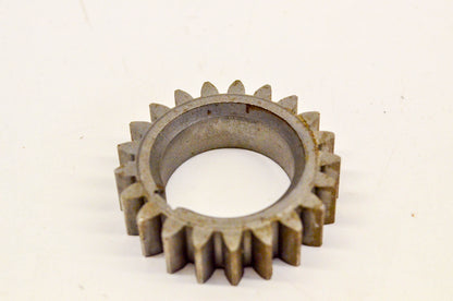 New OEM Briggs & Stratton 691805 Engine Timing Gear NOS