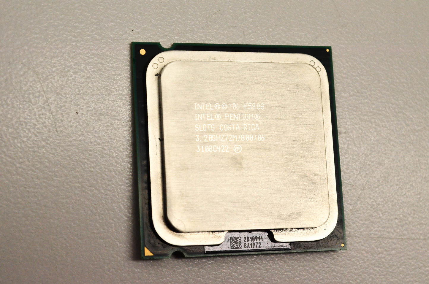 Intel SLGTG Pentium E5800 3.20GHz Processor