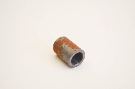 New OEM Briggs & Stratton 94047, 8948, 8822 Fuel Tank Spacer NOS