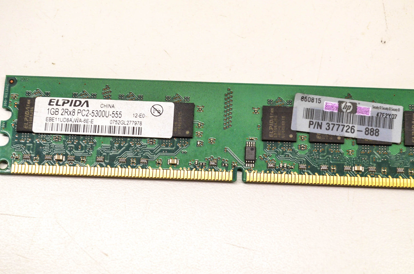 Elpida 377726-888, EBE11UD8AJWA-6E-E 1GB RAM 2Rx8 PC2-5300U 555MHz DDR2 DIMM