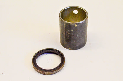 New OEM Briggs & Stratton 290332 Mag Plate Bushing NOS