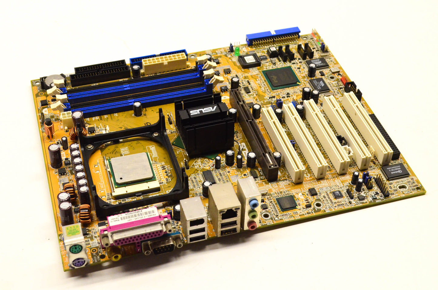 ASUS P4C800-E Deluxe Socket 478 i875P Series Motherboard Intel Pentium 4 3.0GHz