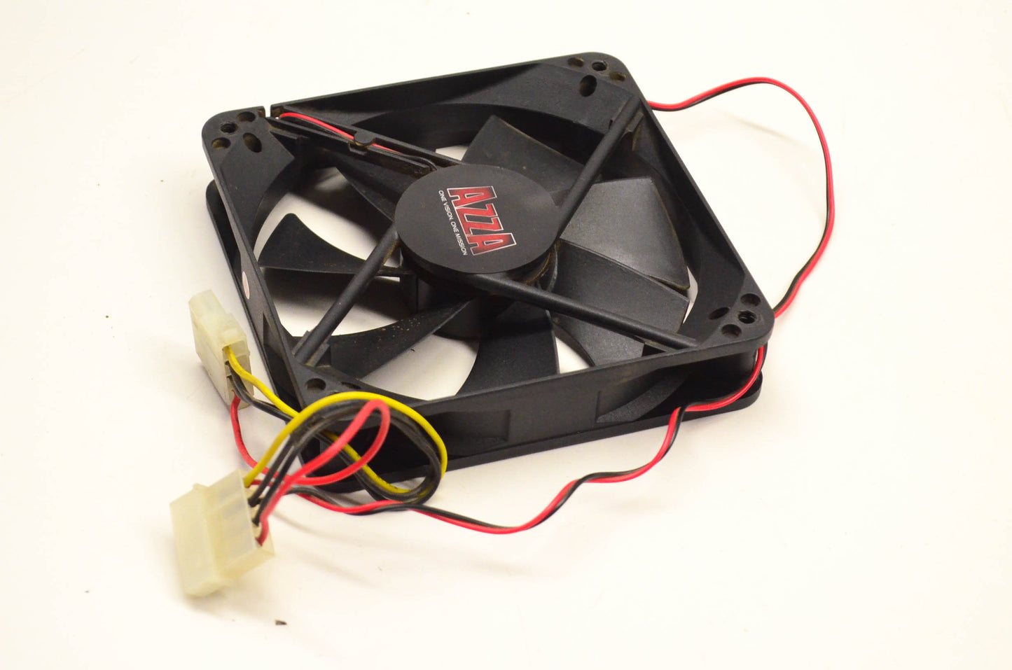 Azza 120mm Molex Fan Black