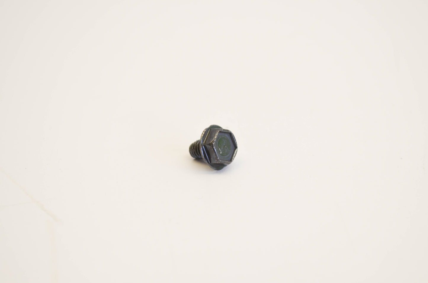 New OEM Briggs & Stratton 94686, BR94686 Hex Screw NOS