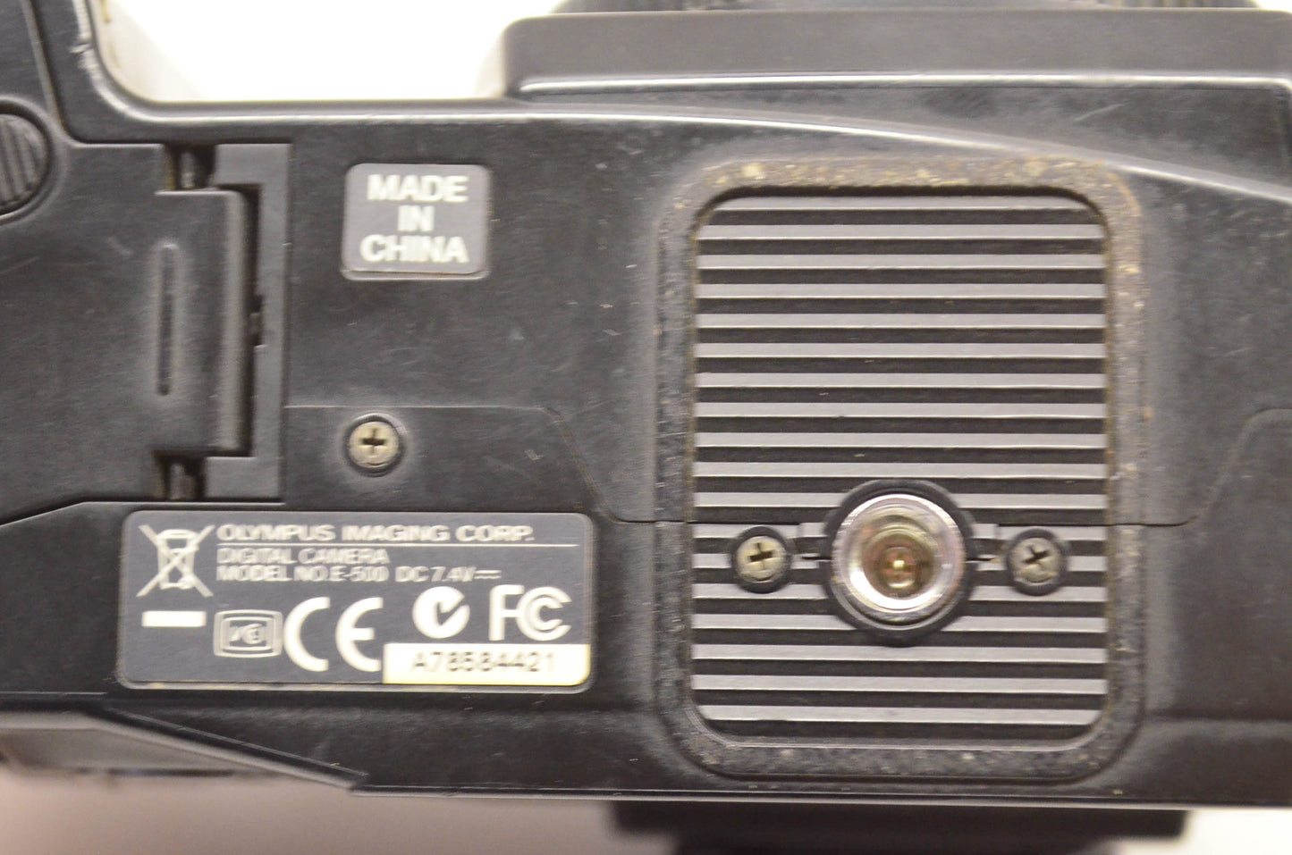 Olympus E-500, A78584421 E500 Digital Camera Body For Parts
