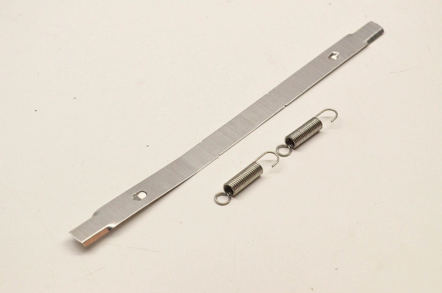 Tecumseh 410254A Tank Strap Kit NOS