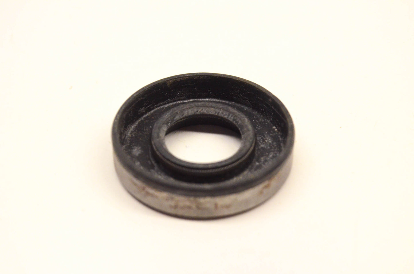 Tecumseh 788035 Oil Seal NOS