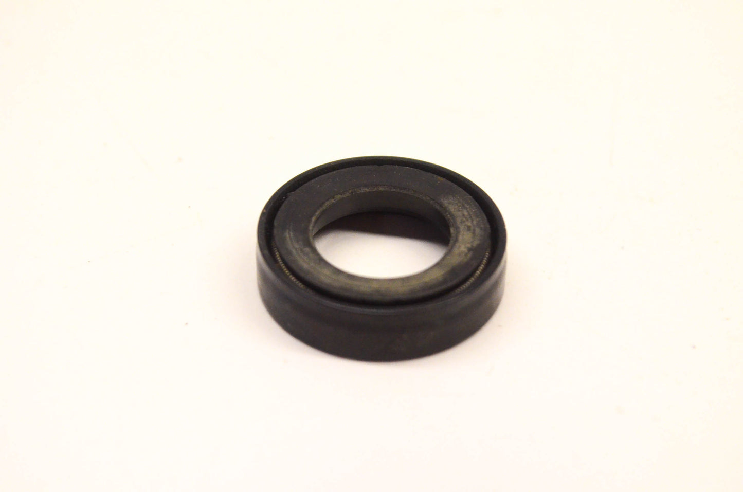 Tecumseh 788043 Oil Seal NOS