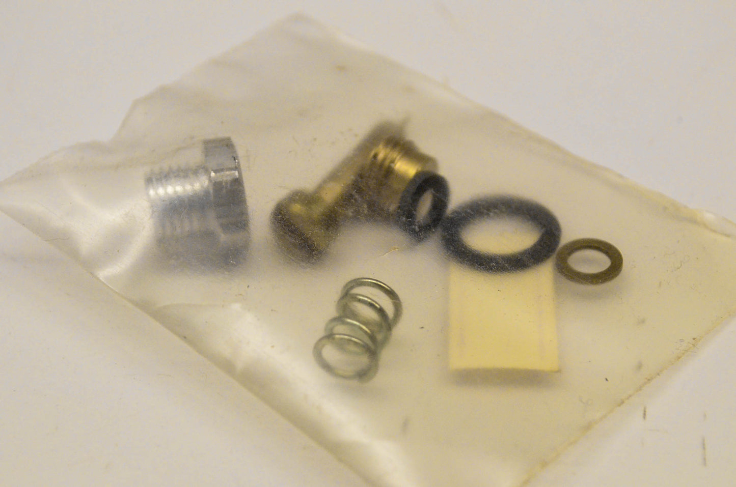 Stens 22-1424, 5961612, 299060 Needle Valve Kit NOS