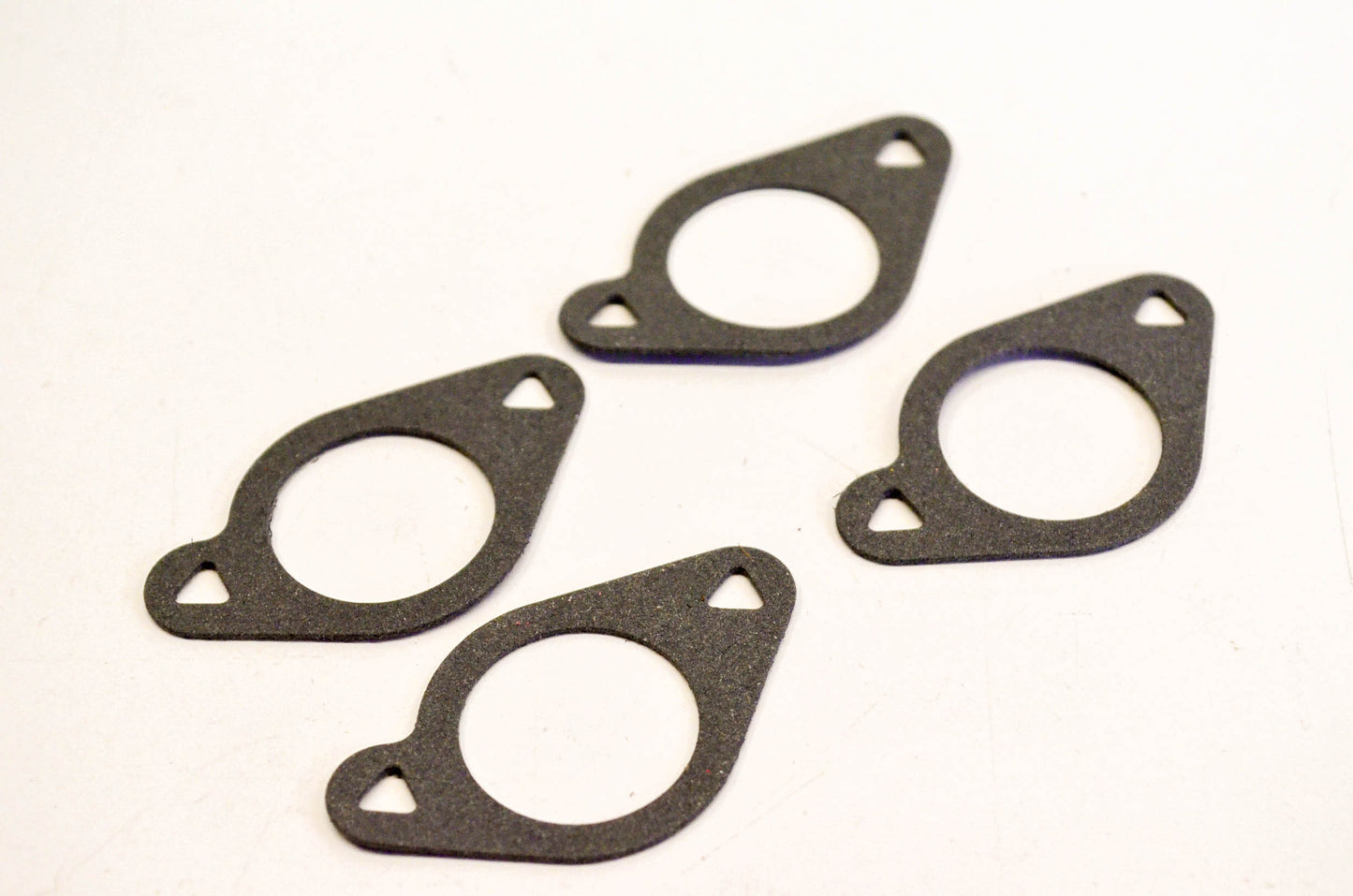 New OEM Briggs & Stratton 272199 Intake Gaskets Qty 4 NOS