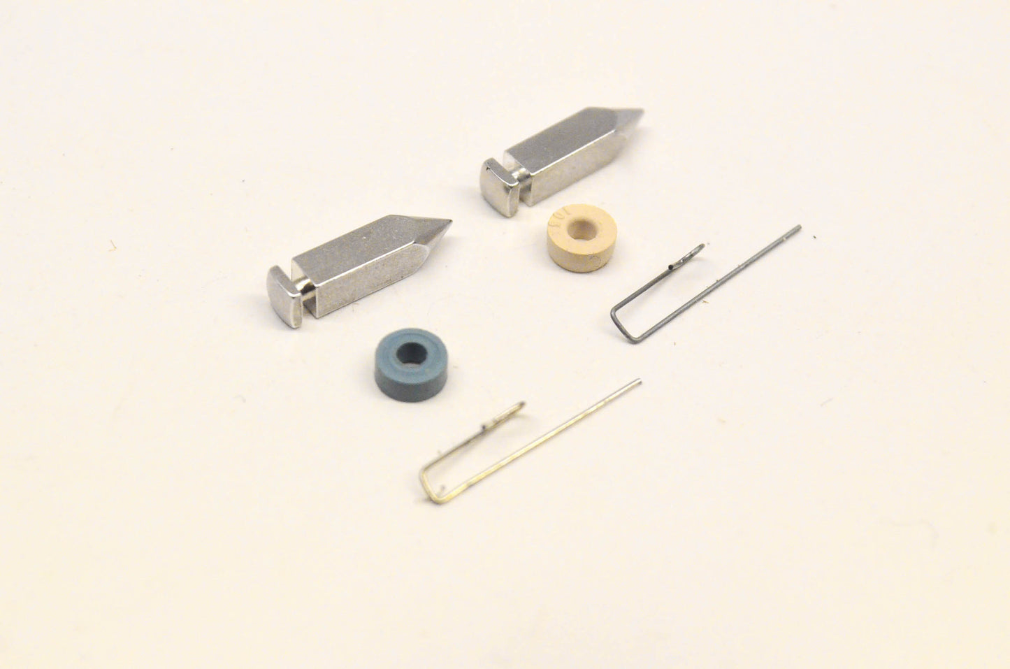 Tecumseh 631021 Float Valve Qty 2 NOS