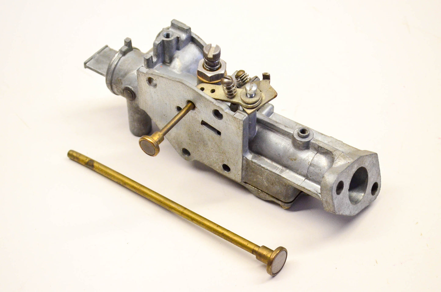 New OEM Briggs & Stratton 296968 Carburetor Assembly NOS
