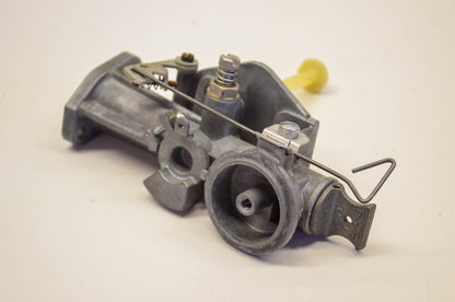 New OEM Briggs & Stratton 295490 Carburetor Assembly NOS