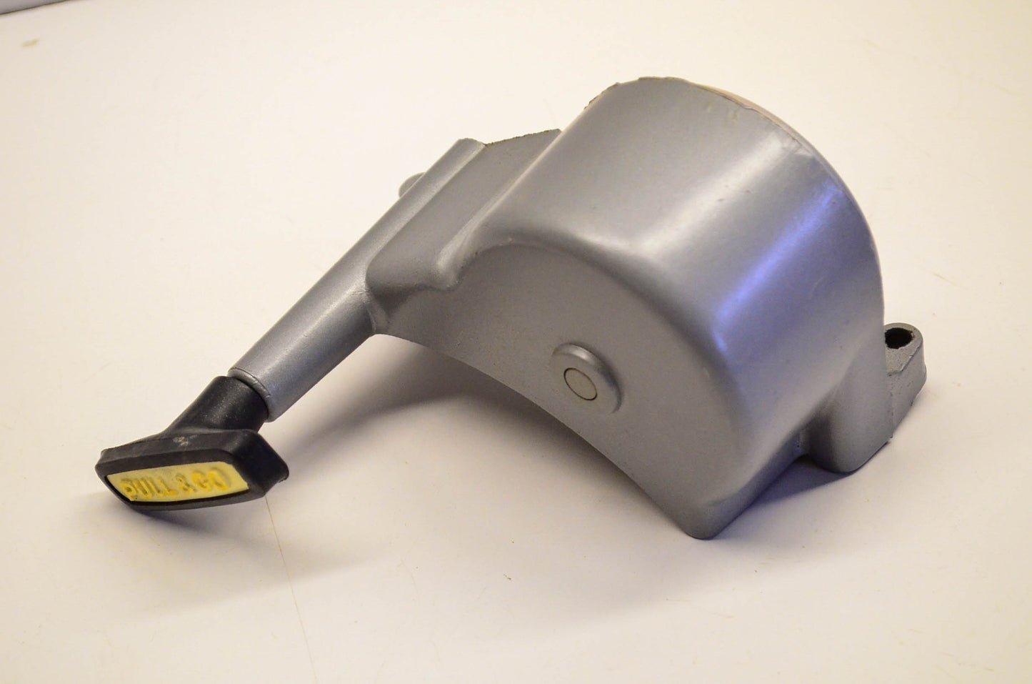 New OEM Briggs & Stratton 396082 Vertical Pull Starter NOS