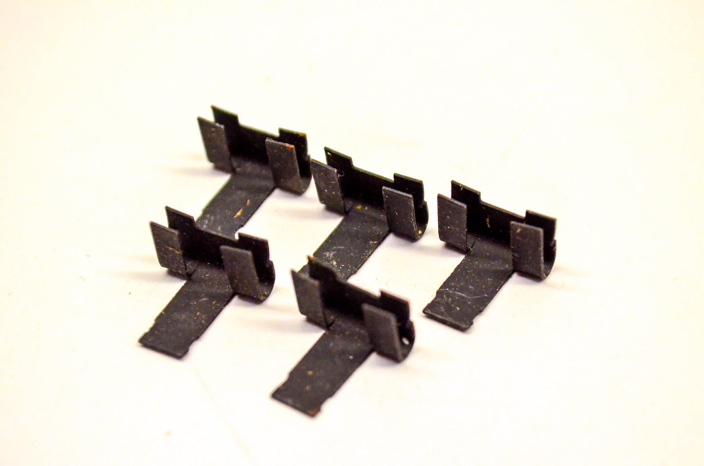 New OEM Briggs & Stratton 93573, 293934 Clips Qty 5 NOS