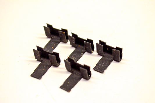 New OEM Briggs & Stratton 93573, 293934 Clips Qty 5 NOS